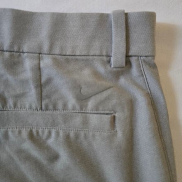 Nike Golf Performance Shorts - Men's 34 - Gray 10" Inseam - Stretch - Picture 4 of 5